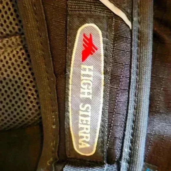 High Sierra laptop backpack - Picture 5 of 8